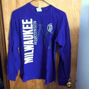 Milwaukee Wisconsin Purple Long Sleeve Casual Graphic T-Shirt